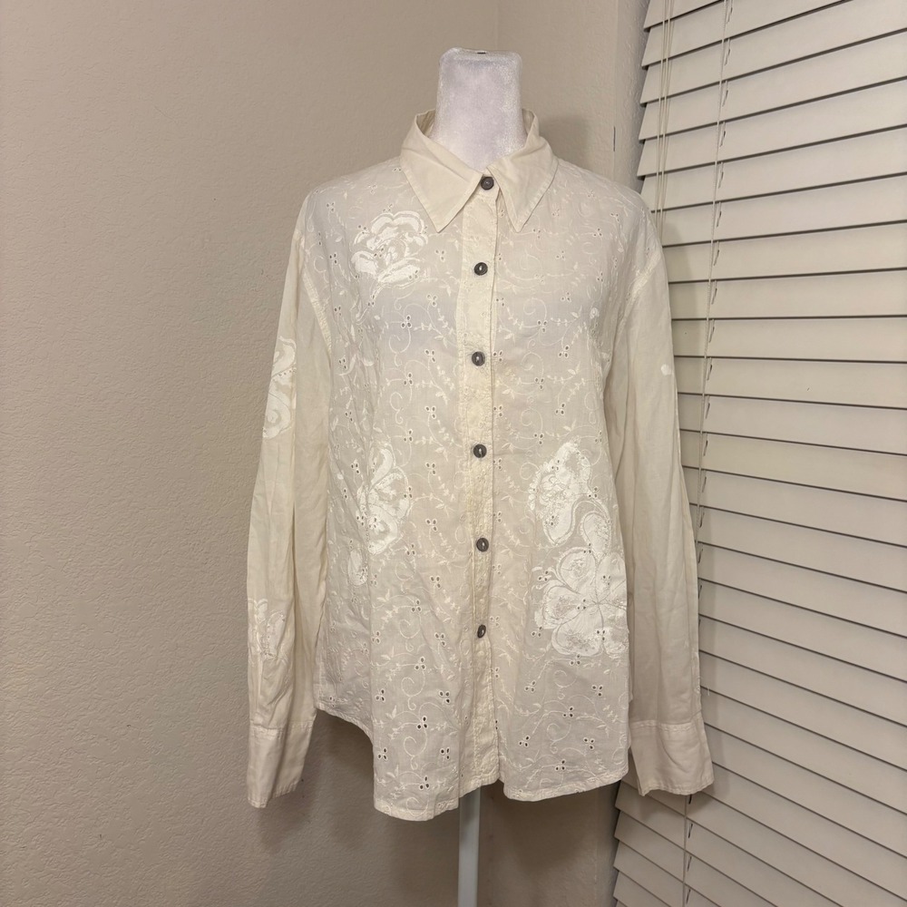Chicos size‎ L cotton white cream printed beaded floral button down too